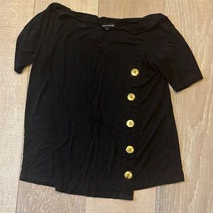 Cable & Gauge Black Top with Gold Accents